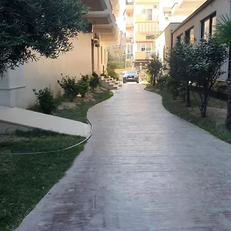 דירה For Rent Qerret Flor De Mar גולם